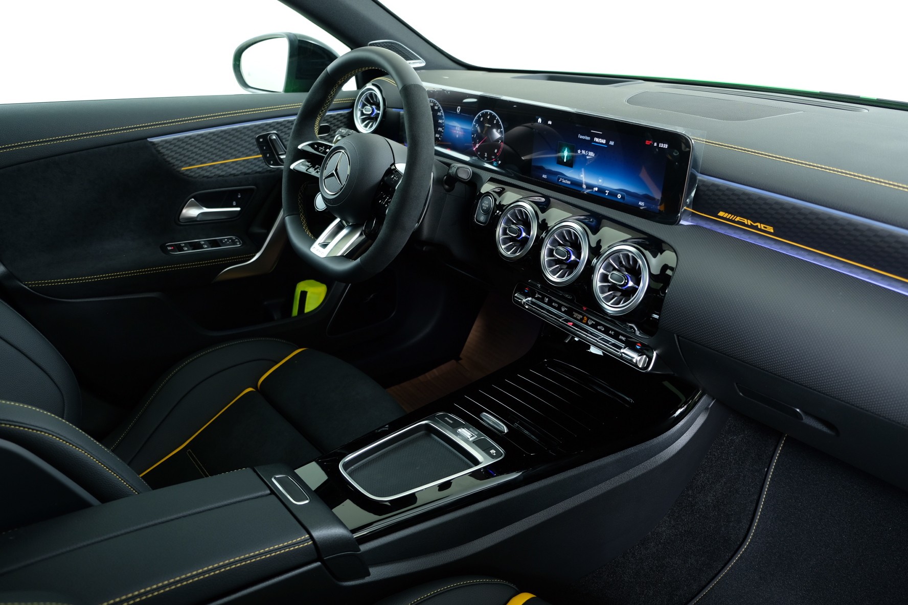 MERCEDES-BENZ A AMG 45 S 4Matic+ 8G-DCT - 11