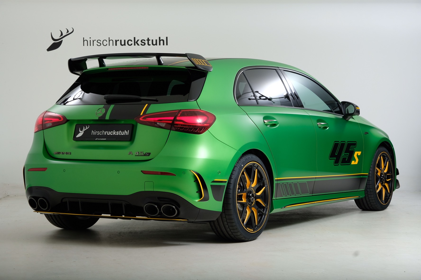 MERCEDES-BENZ A AMG 45 S 4Matic+ 8G-DCT - 3