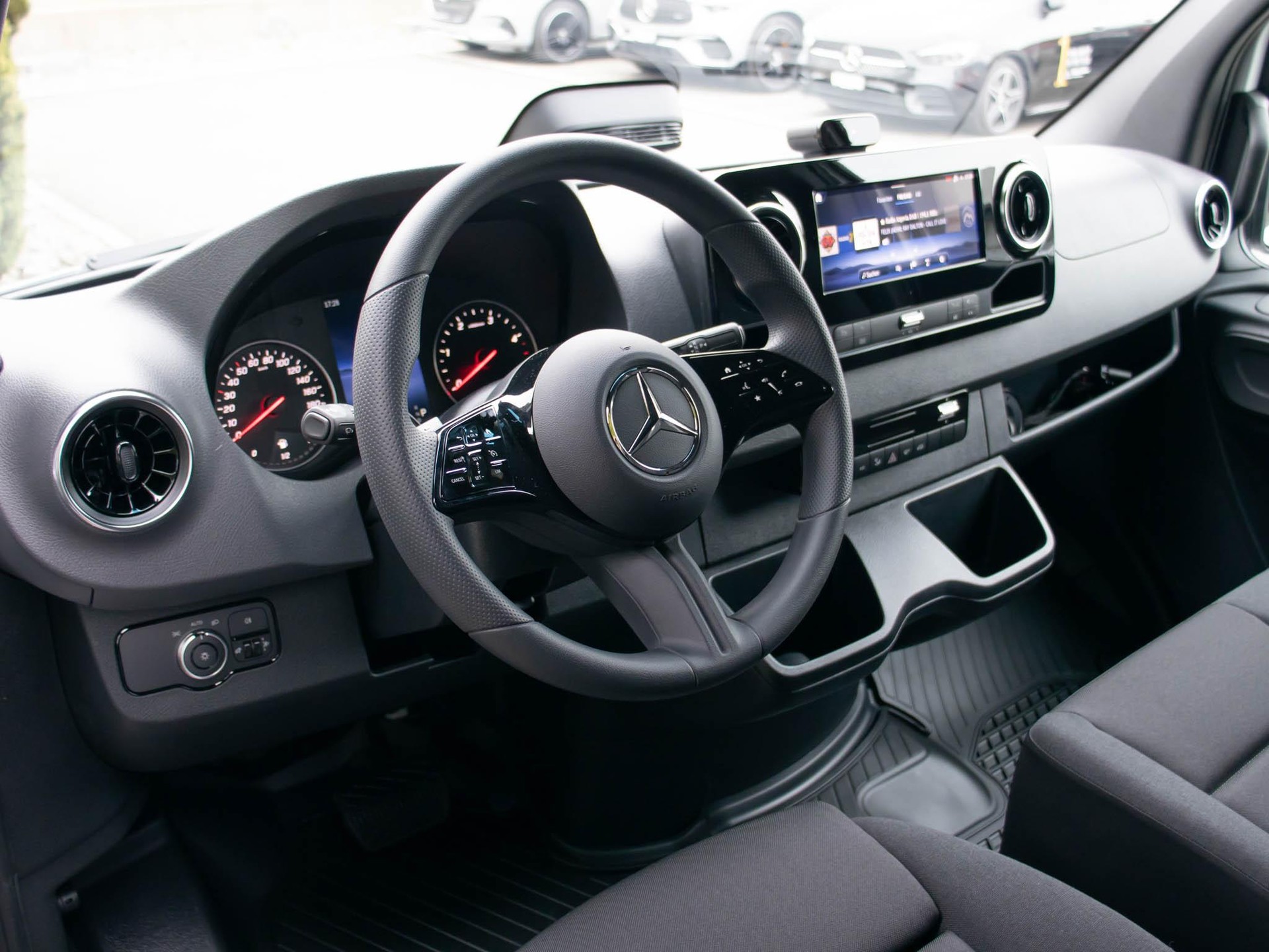 MERCEDES-BENZ Sprinter 315 CDI Kasten PRO Hochdach Standard - 8